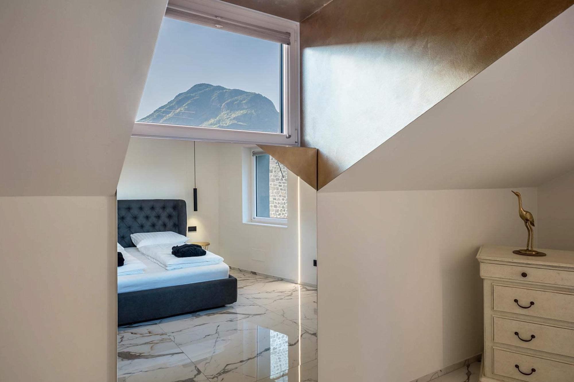 App 301 Palazzo Cavour Apartment Bolzano Bagian luar foto