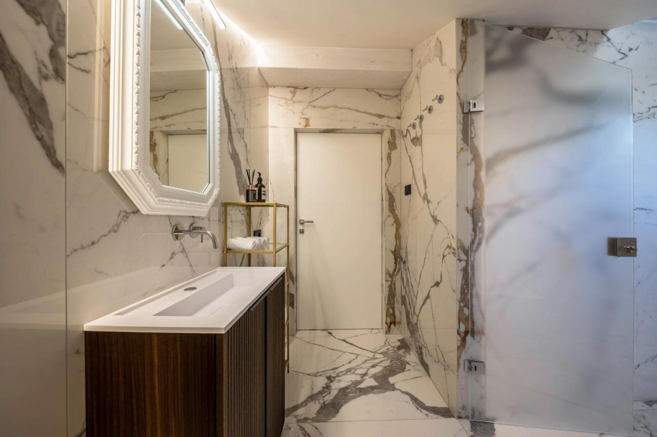 App 301 Palazzo Cavour Apartment Bolzano Bagian luar foto